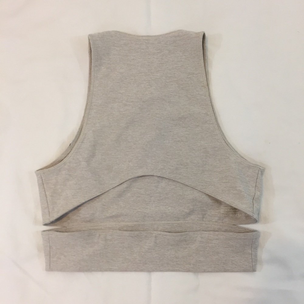 Outdoor Voices Slashback Crop Oatmeal